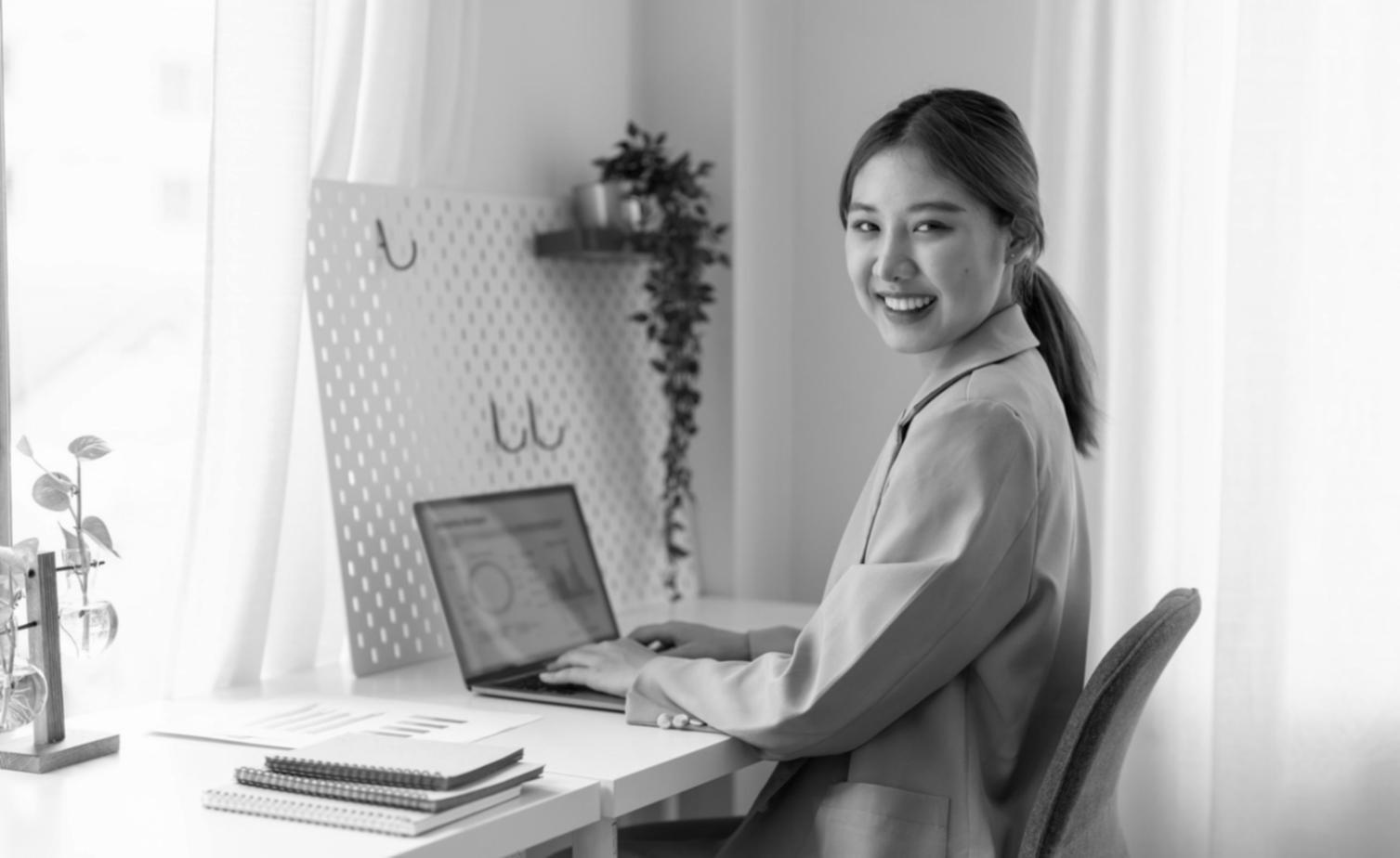 Professional blockchain consultation meeting with team members discussing implementation strategies